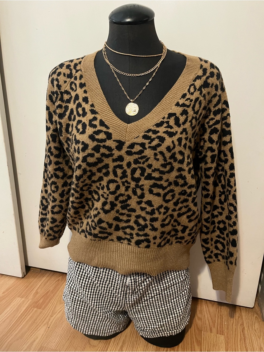 Old Navy Leopard Print V-Neck Sweater - Tan & Black